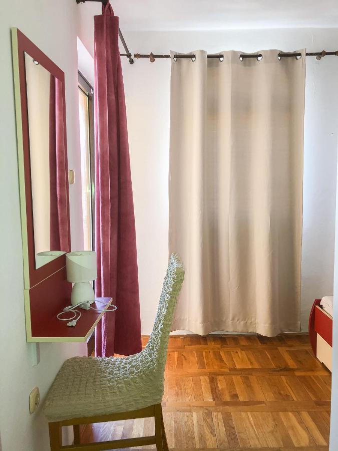 Apartments Damir 2838 Lopar Bagian luar foto
