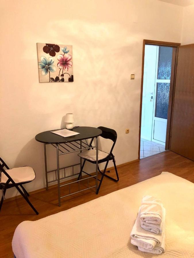 Apartments Damir 2838 Lopar Bagian luar foto