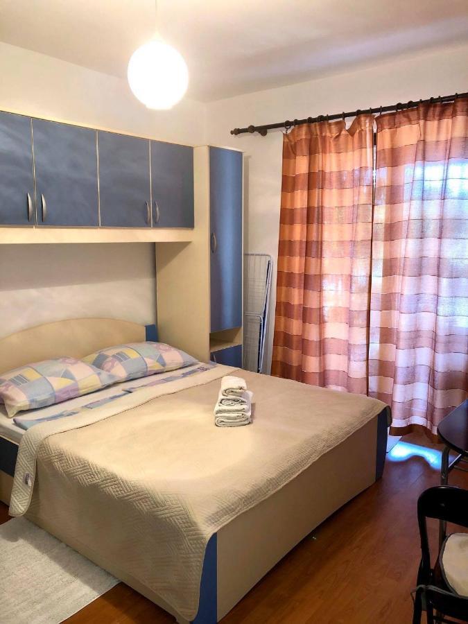 Apartments Damir 2838 Lopar Bagian luar foto
