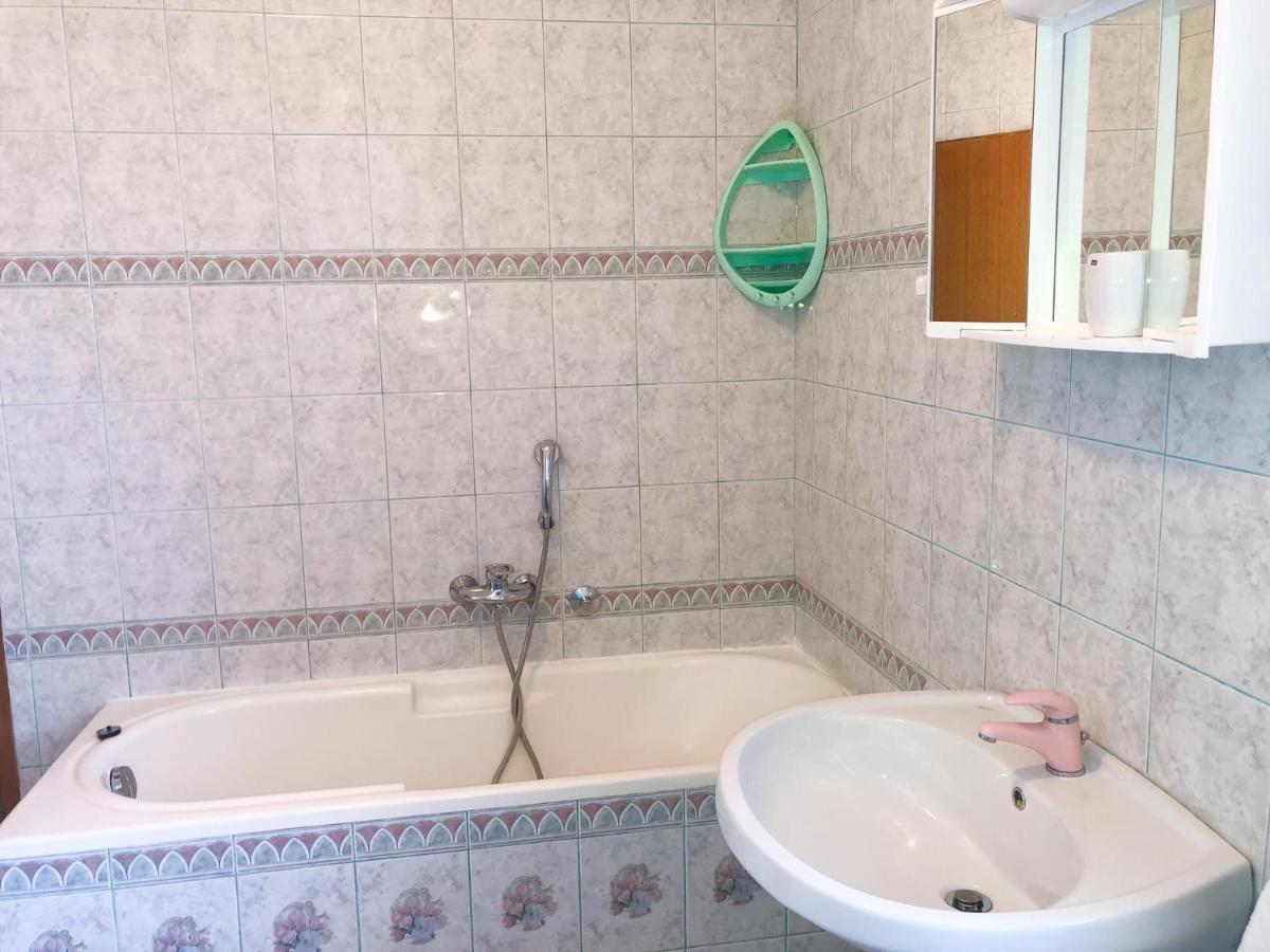 Apartments Damir 2838 Lopar Bagian luar foto