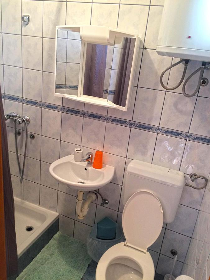 Apartments Damir 2838 Lopar Bagian luar foto