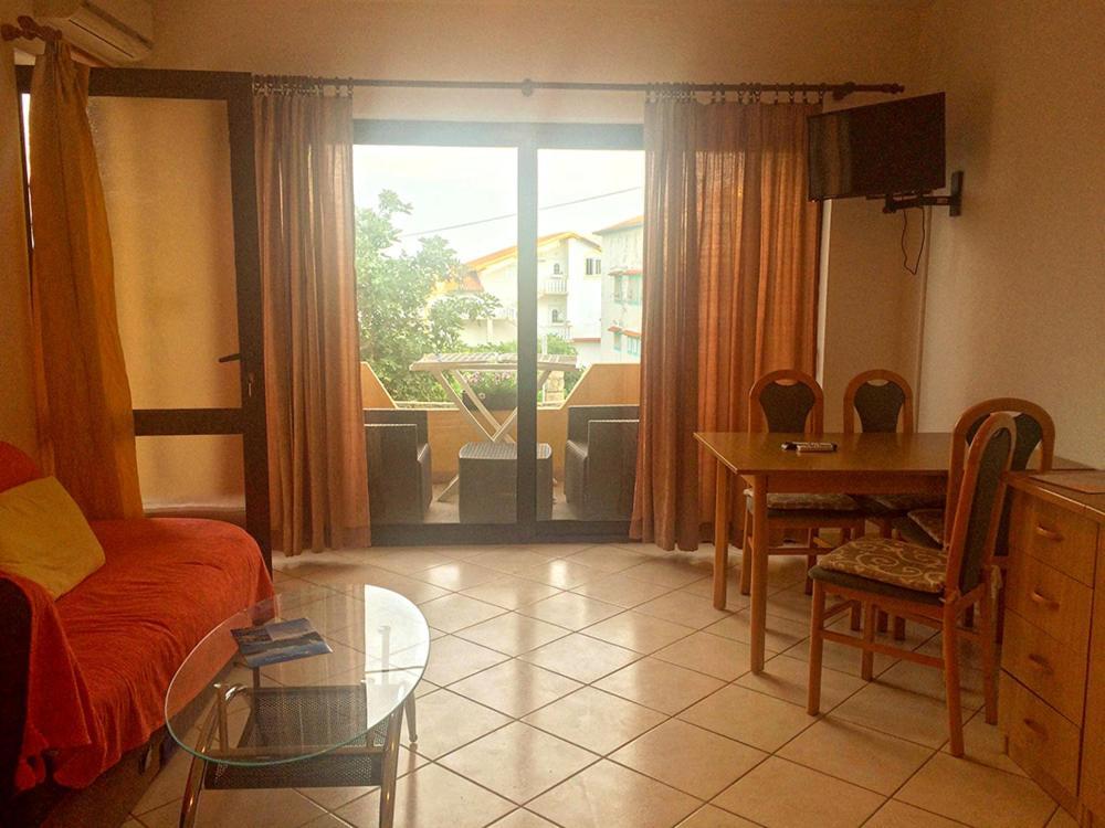 Apartments Damir 2838 Lopar Ruang foto